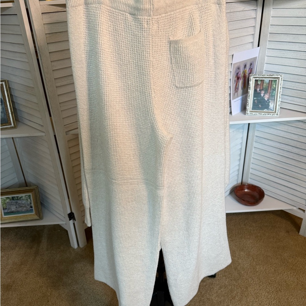 Aerie CozyUp Waffle Knit Crewneck Sweater & Skater Pants two piece Set SZ L - Picture 7 of 11